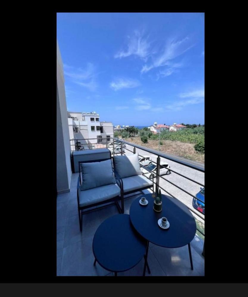 Palmiye Apartment Kyrenia  Exteriör bild